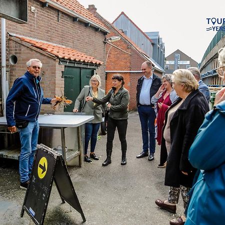 Prachtig Gelegen Vrijstaand Landhuis Hansweert Kültér fotó